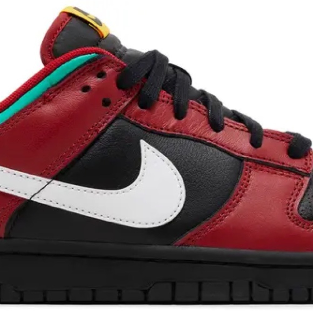 Nike Dunk Low Retro LTD “Biker Tattoo”